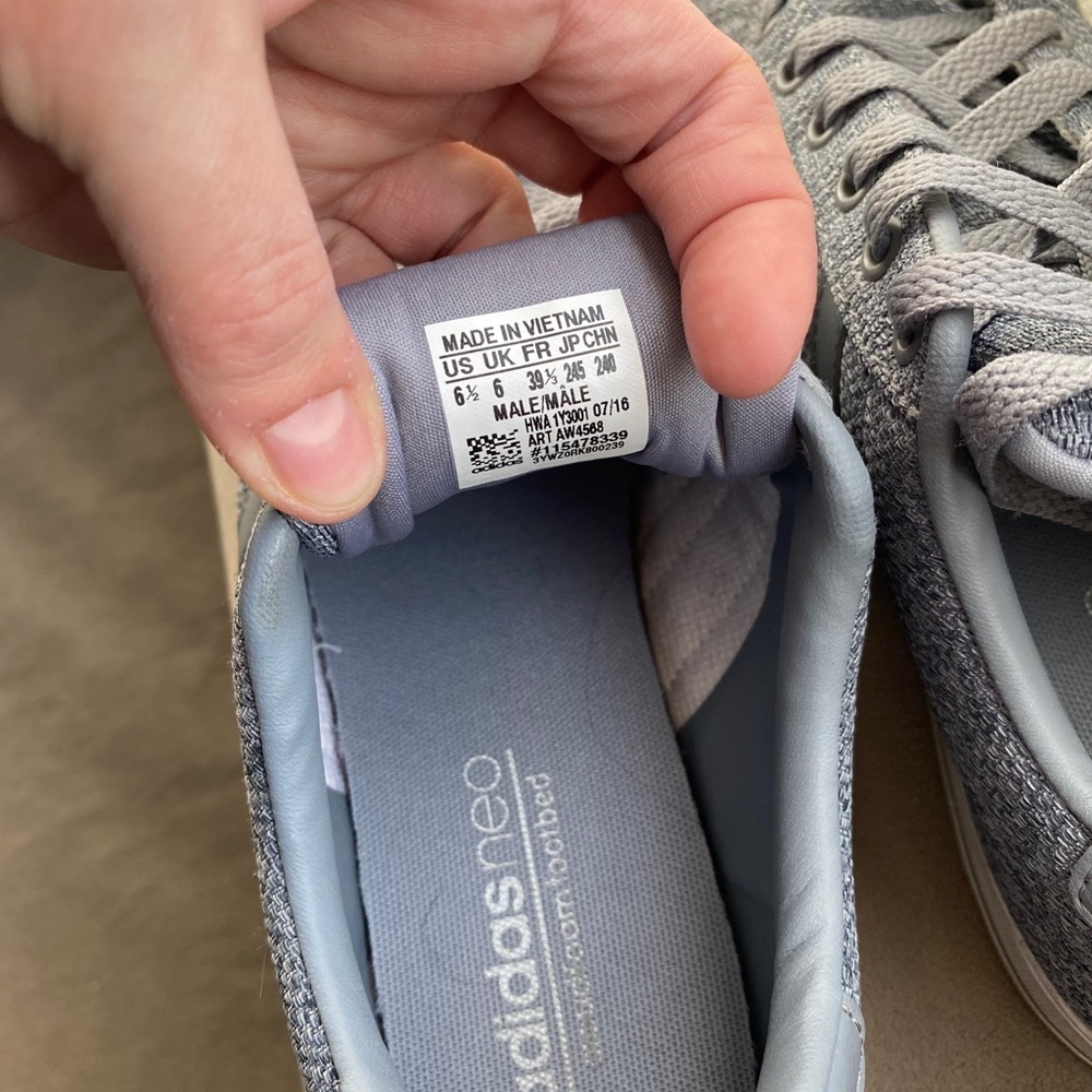 Adidas! - Picture 4 of 4
